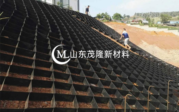 土工格室产品演示图2