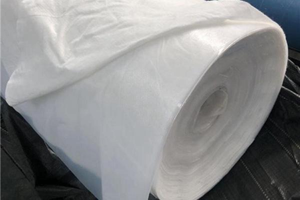 土工布铺设指南:掌握两布一膜的正确方法 第3张