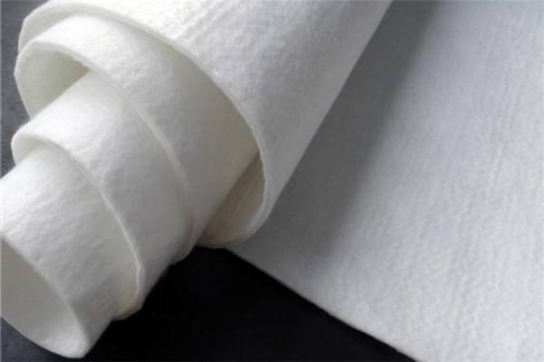 土工布在木地板中应该怎么铺呢？  第2张