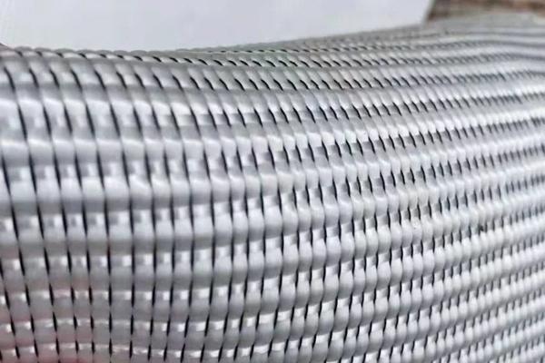 高强加筋土工布的拉伸速率是多少呢？  第2张