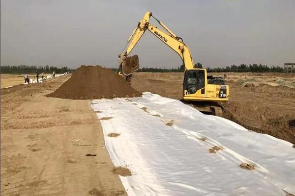 高强加筋土工布加强筋的长度是多少呢？  第1张